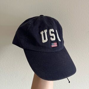Brandy Melville hat